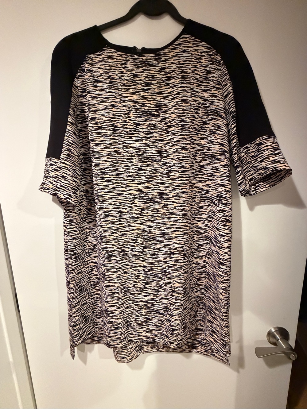 French Connection Black and Cream Short-Sleeve Patterned Tee Dress
